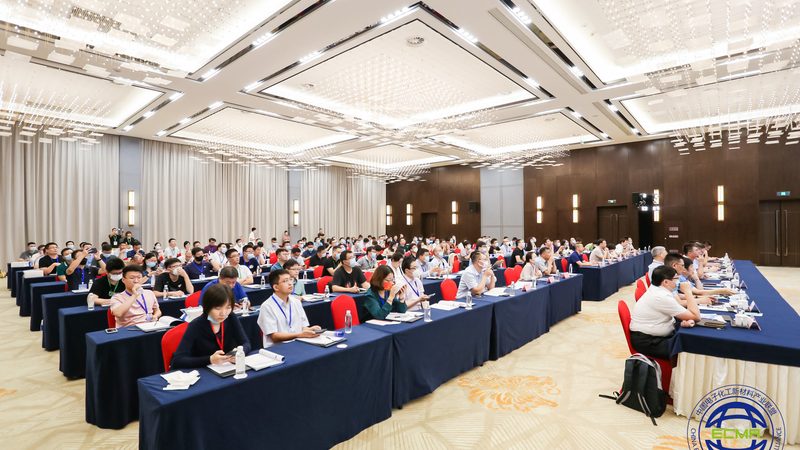 化工原料价格走势图解析：把握市场脉搏，规避风险